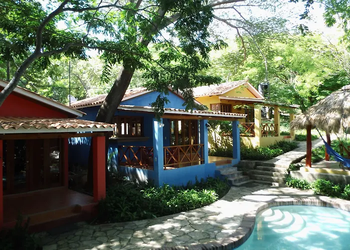 Hotel Parque Maritimo El Coco 3*