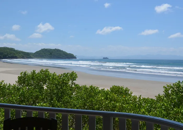 Hotel Parque Maritimo El Coco 3*